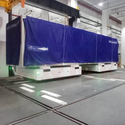 การขนส่งตู้คอนเทนเนอร์ 40 ตันรถเข็นถ่ายโอนรถไฟสองคันที่เชื่อมโยงกัน