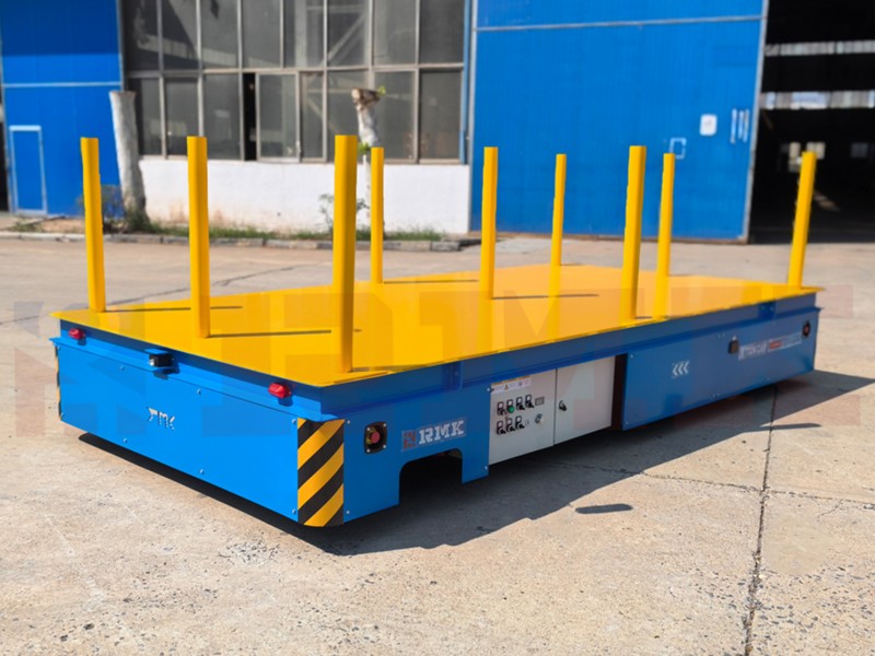 5 ตัน Customized ตาราง differential steering รถบรรทุกขนส่ง